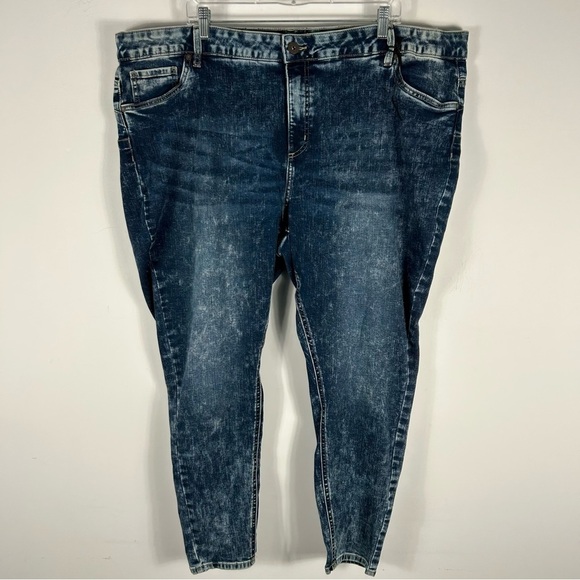 frankie and stella Denim - 90s Retro Acid Wash Skinny Jeans - Frankie & Stella Plus Size 26W ❤️
